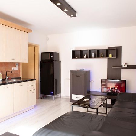 Apartment City Inn Pécs Extérieur photo