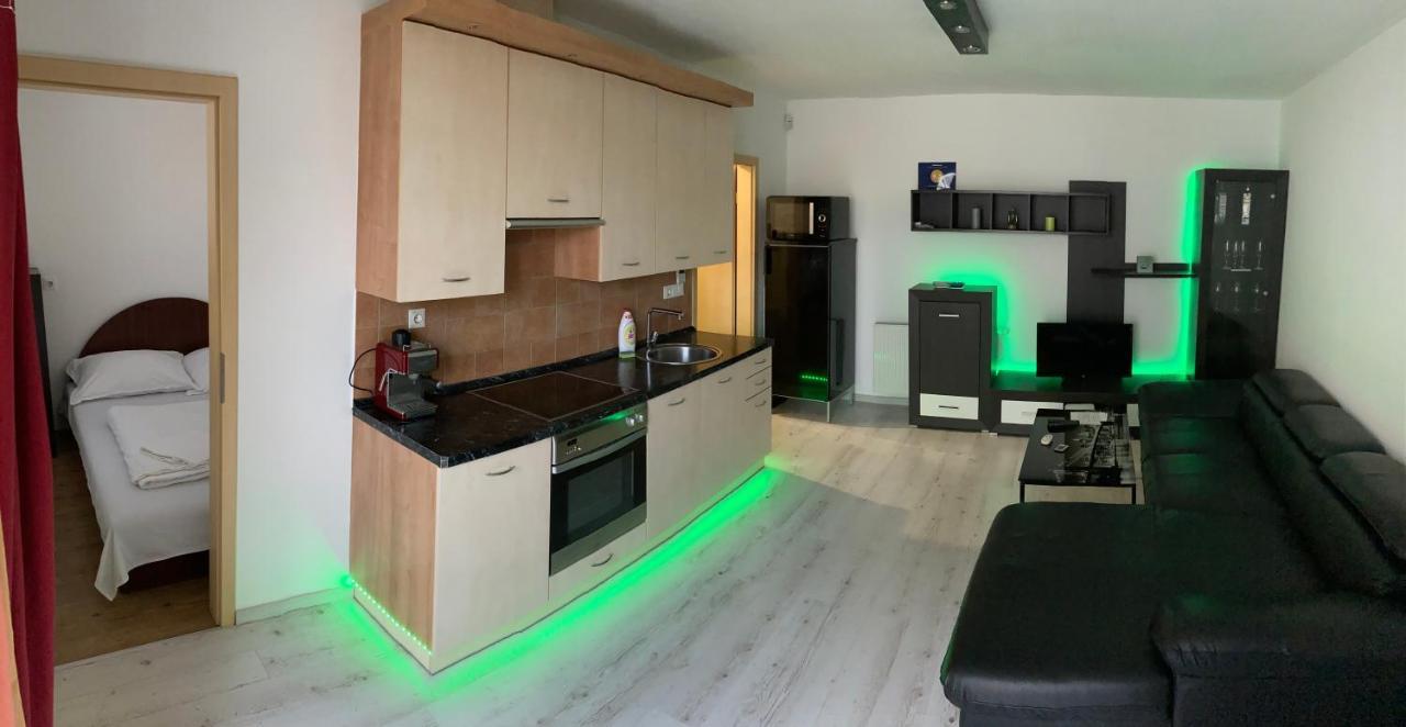 Apartment City Inn Pécs Extérieur photo