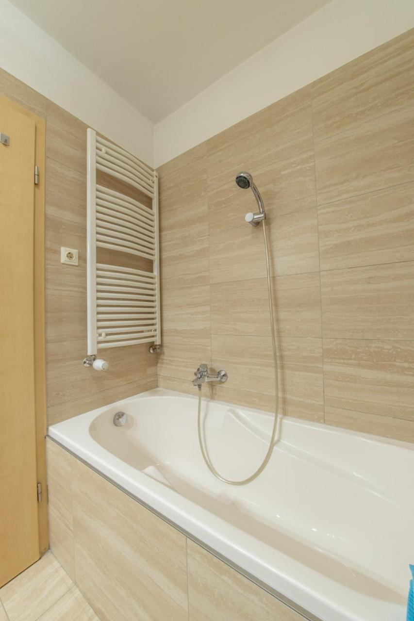 Apartment City Inn Pécs Extérieur photo