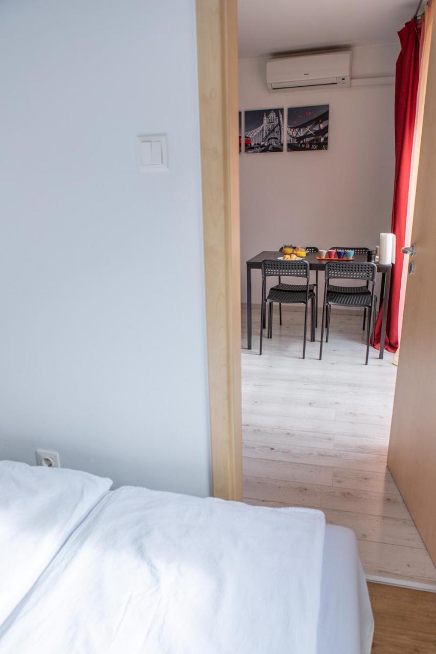 Apartment City Inn Pécs Extérieur photo